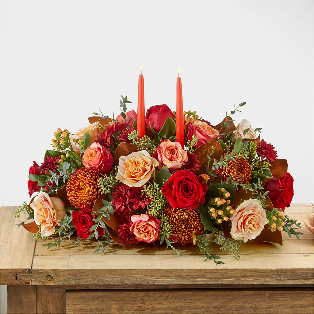 Gather Near Centerpiece – XOXO FLORALS & WINE, Newark OH