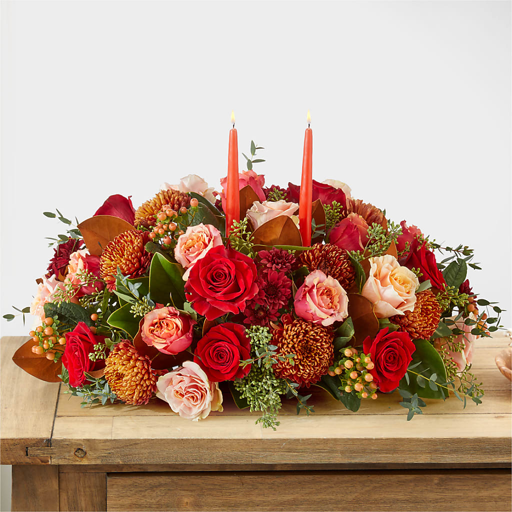 Gather Near Centerpiece – XOXO FLORALS & WINE, Newark OH