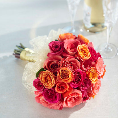 Sweet Roses Bouquet – XOXO FLORALS & WINE, Newark OH